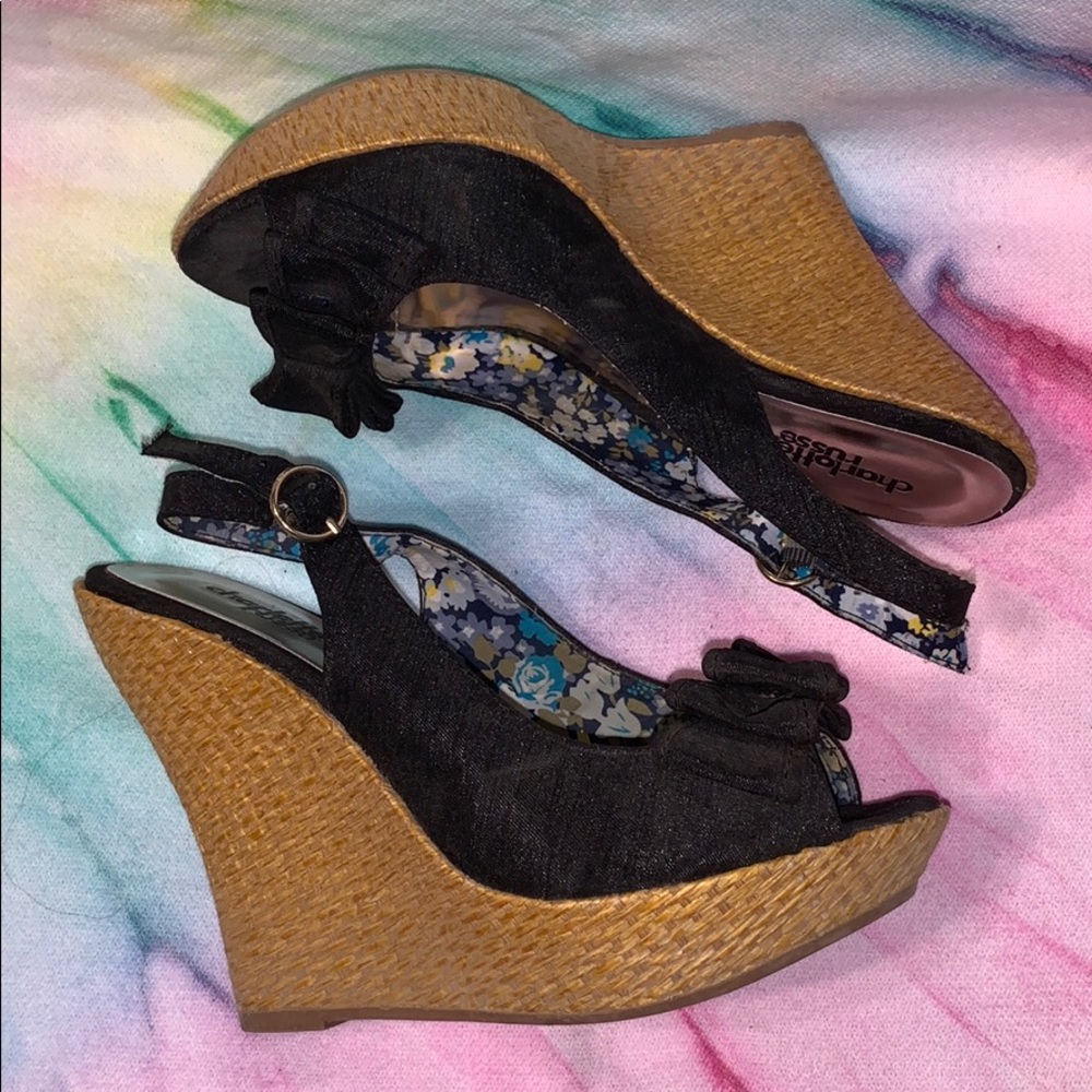 Charlotte Russe - Picture 3 of 4